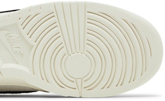 (W) Nike Dunk Low SE Putih Hitam Merah Team HQ3502-100 Purchase (W) Nike Dunk Low SE Putih Hitam Merah Team HQ3502-100