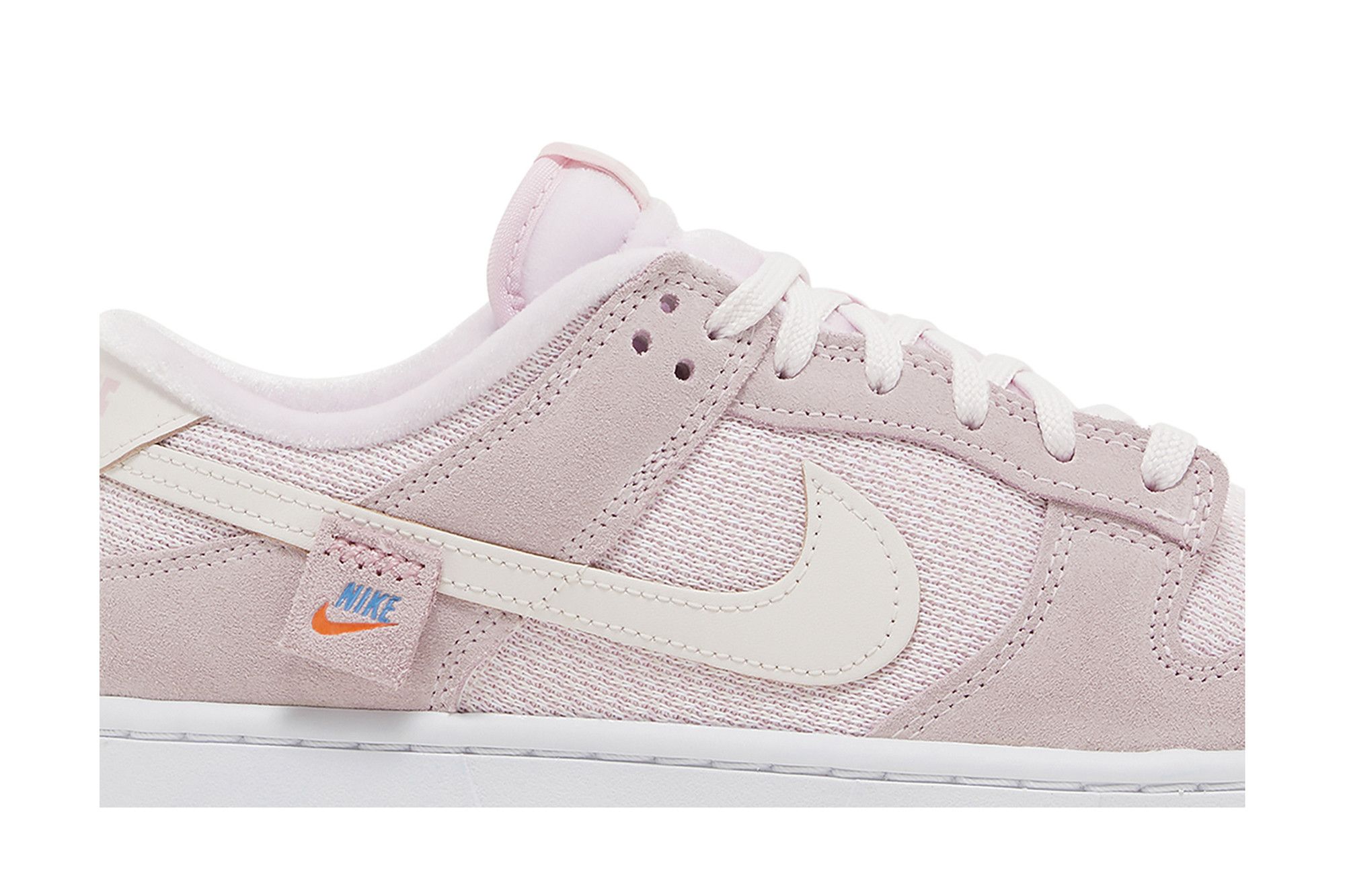 Lookbook (Women) Nike Dunk Low Teddy Bear 'Light Soft Pink' DZ5318-640