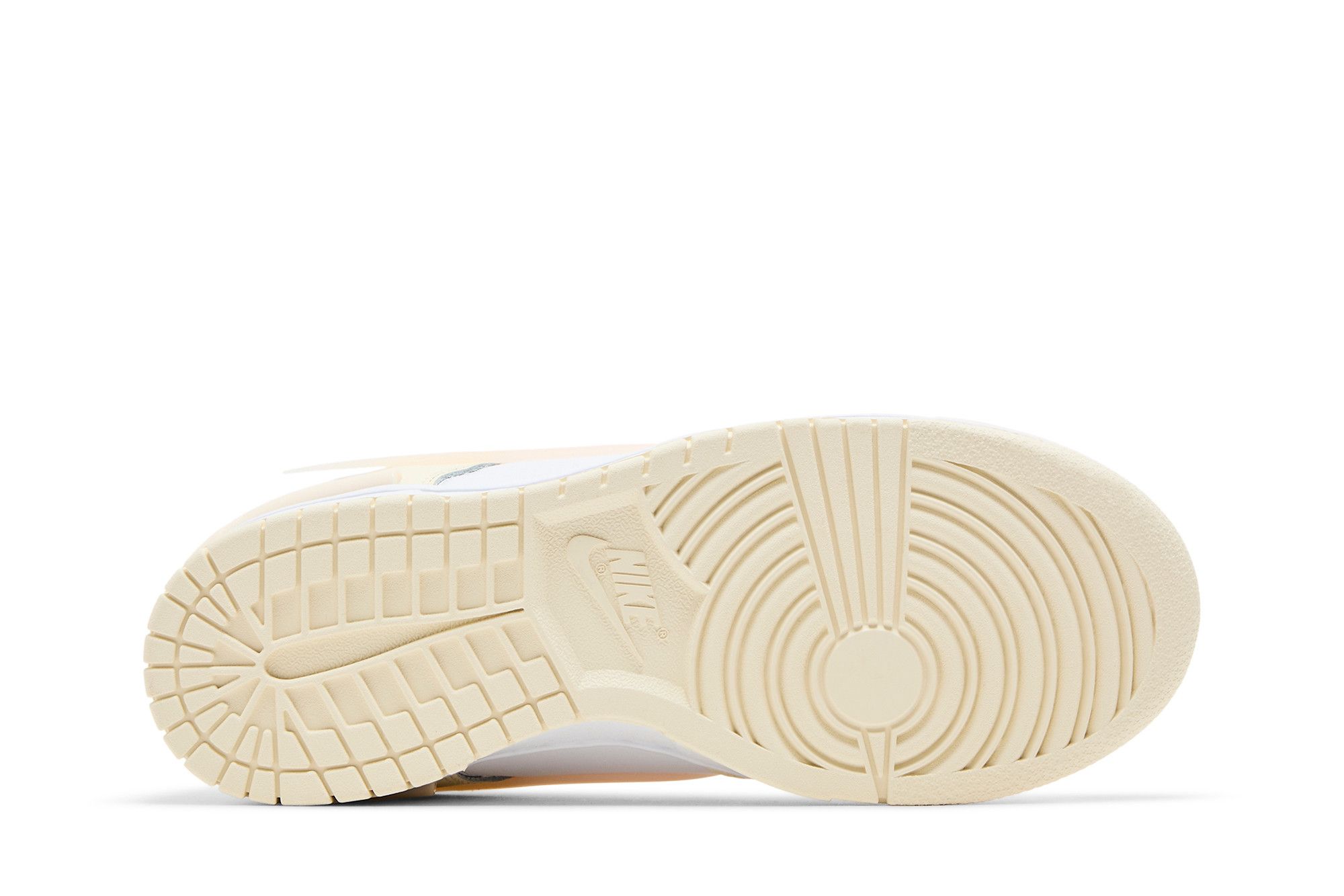 Shop (W) Nike Dunk Low Twist 'Leche de Coco' DZ2794-104