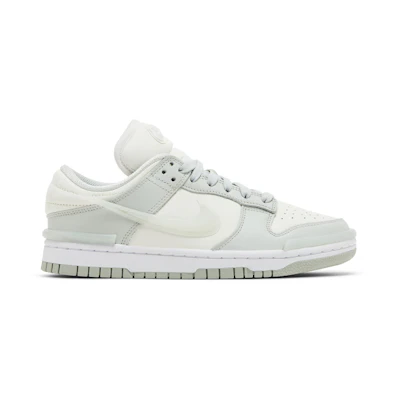 (W) Nike Dunk Low Twist 'Light Silver'