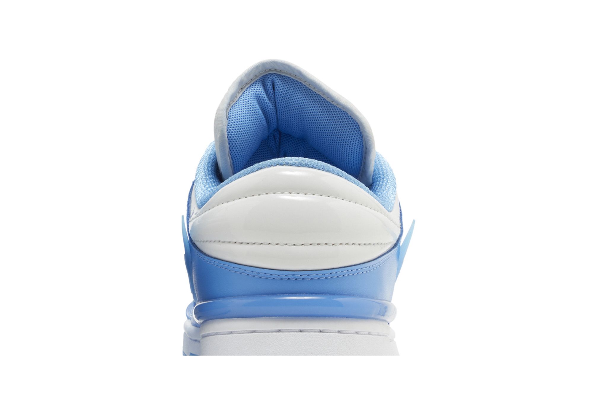 Sizing (W) Nike Dunk Low Twist ''Bleu Université'' DZ2794-002