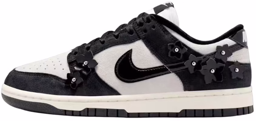 (Women) Nike Dunk SE Low Sneakers White/Black - Comfort Fit Classic Style IV4726-002 Buy (Women) Nike Dunk SE Low Sneakers White/Black - Comfort Fit Classic Style IV4726-002