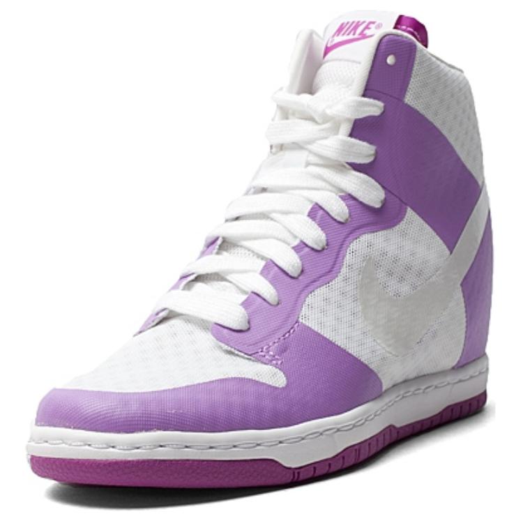 Lookbook (W) 나이키 덩크 스카이 하이 2.0 (흰/보람) 725069-102