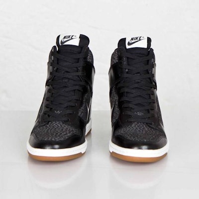 (Women) Nike Dunk Sky Hi Essential 'Black' 644877-003 Lookbook (Women) Nike Dunk Sky Hi Essential 'Black' 644877-003