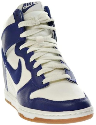 (W) ナイキ ダンク スカイハイ エッセンシャル 白 (Nike Danku Sukaihai Essenusharu Shiro) 644877-104 Lookbook (W) ナイキ ダンク スカイハイ エッセンシャル 白 (Nike Danku Sukaihai Essenusharu Shiro) 644877-104