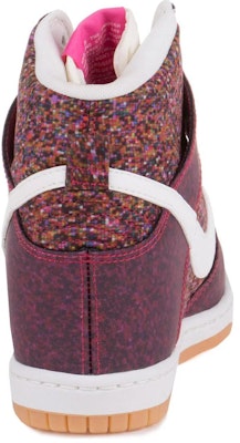 (Women) Nike Dunk Sky Hi Liberty Digital Floral 'Red' 540859-600 Shop (Women) Nike Dunk Sky Hi Liberty Digital Floral 'Red' 540859-600