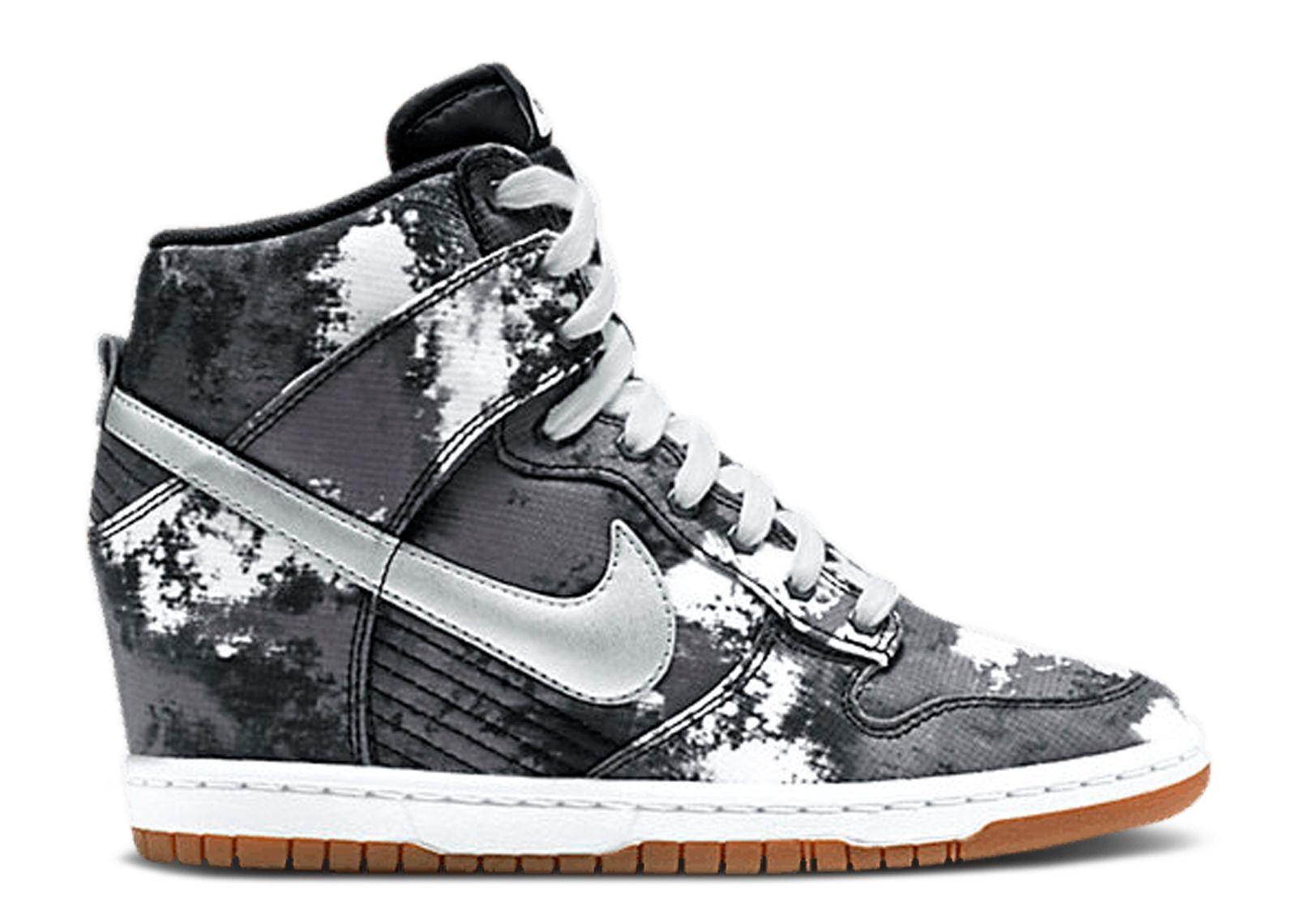 Buy (W) Nike Dunk Sky Hi Cetakan 'Hitam' 543258-004