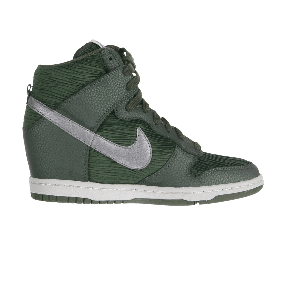 Buy （女性）Nike Dunk Sky High ‘碳綠銀色’ 528899-302