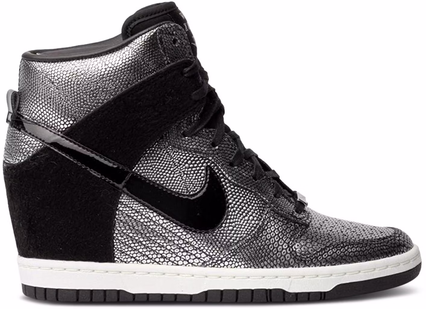 nike-dunk-sky-high-city-fw-qs-new-york-city-wmns