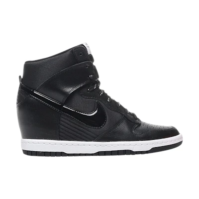(W) Nike Dunk Sky High Essential 'Black'