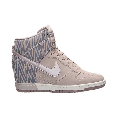 (W) Nike Dunk Sky High Print 'Tan'