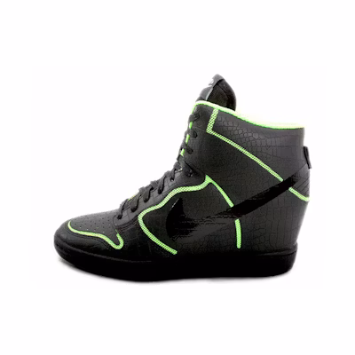 (W) Nike Dunk Sky High Sneakers Black/Green