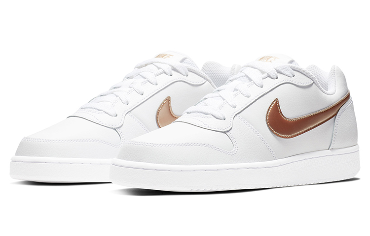 Lookbook (W) Nike Ebernon Low Sneakers Bianco/Oro BV1156-002