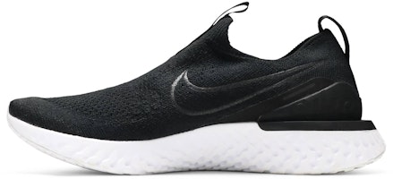 (W) Nike Epic Phantom React Flyknit 'Negro' BV0415-001 Lookbook (W) Nike Epic Phantom React Flyknit 'Negro' BV0415-001