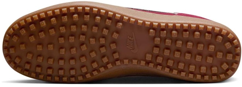 (W) Nike Field General 82 ''Team Red Gum'' Merah Gum IF1743-600 Details for (W) Nike Field General 82 ''Team Red Gum'' Merah Gum IF1743-600