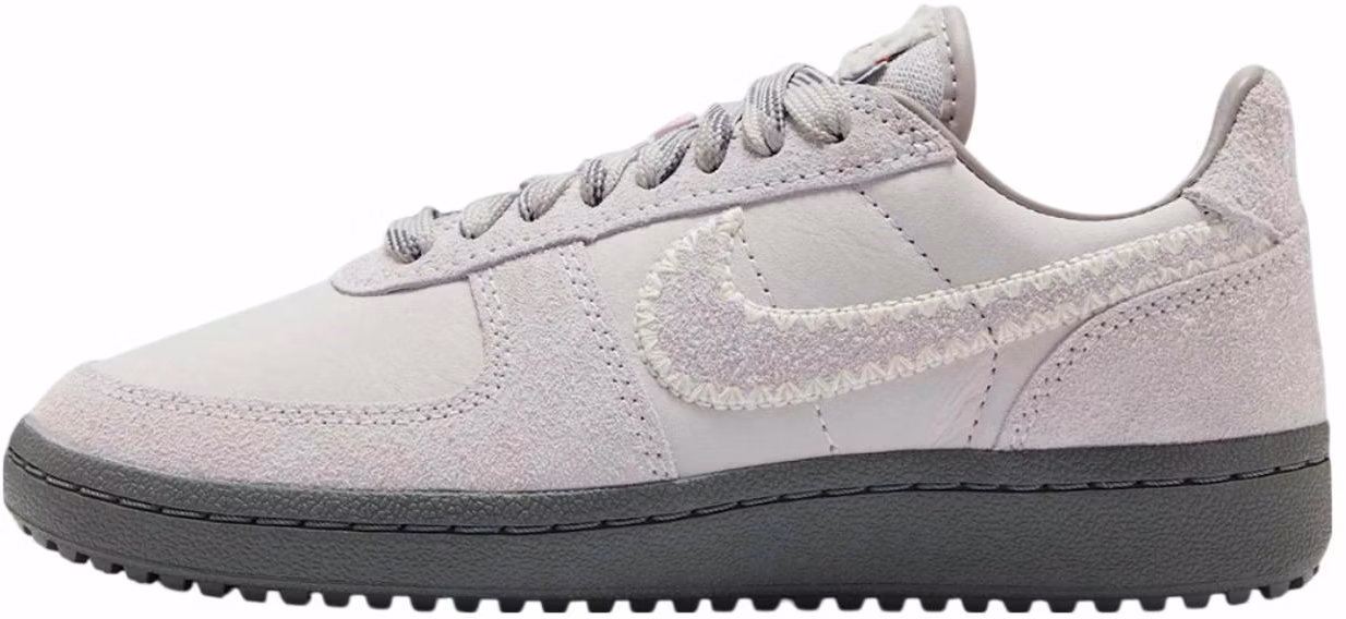 women-nike-field-general-82-valentine-s-day-2025-hv-5994-001