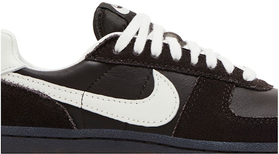 (W) ナイキ FG82 ベルベットブラウン HV5130-220 Order (W) ナイキ FG82 ベルベットブラウン HV5130-220