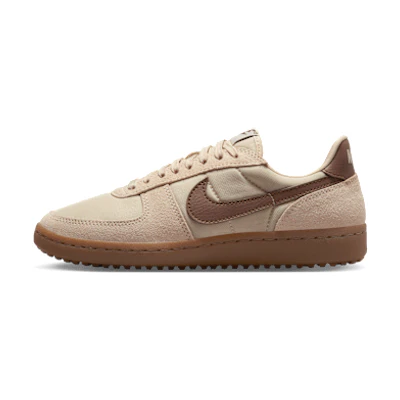 (W) Nike Field General