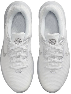 (W) ナイキ フレックス エクスペリエンス ラン11 ワイド 白/メタリックシルバー DH8254-100 Shop (W) ナイキ フレックス エクスペリエンス ラン11 ワイド 白/メタリックシルバー DH8254-100