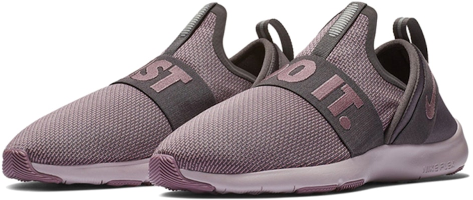 (W) 耐克Flex Motion Trainer EP宽版‘紫灰尘’ AQ9940-005 Lookbook (W) 耐克Flex Motion Trainer EP宽版‘紫灰尘’ AQ9940-005