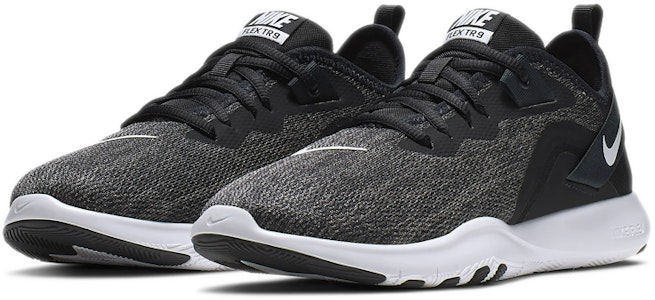 (W) 나이키 플렉스 TR 9 '블랙 앤트러사이트' (Nike Flex TR 9 'Black Anthracite' ) AQ7491-002 Lookbook (W) 나이키 플렉스 TR 9 '블랙 앤트러사이트' (Nike Flex TR 9 'Black Anthracite' ) AQ7491-002