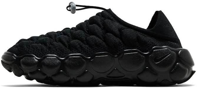 (W) Nike Flyknit Haven 'Hitam Perak Metalik' FD2148-005 Lookbook (W) Nike Flyknit Haven 'Hitam Perak Metalik' FD2148-005