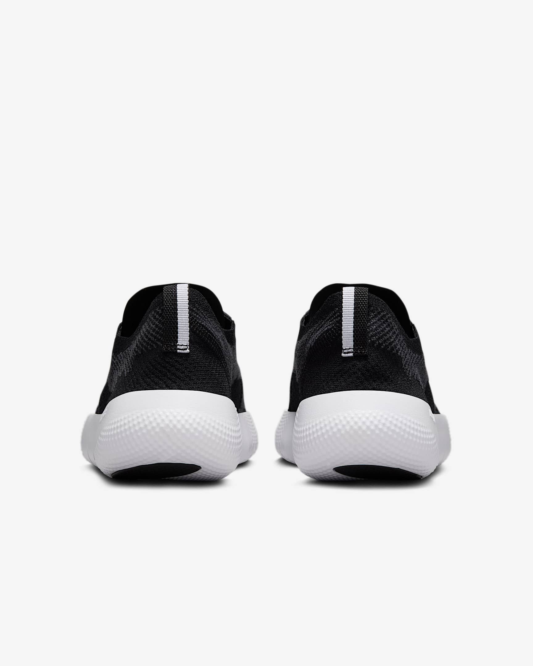 Sizing (W) Nike Free 2025 ''Nero Bianco'' HF2720-002