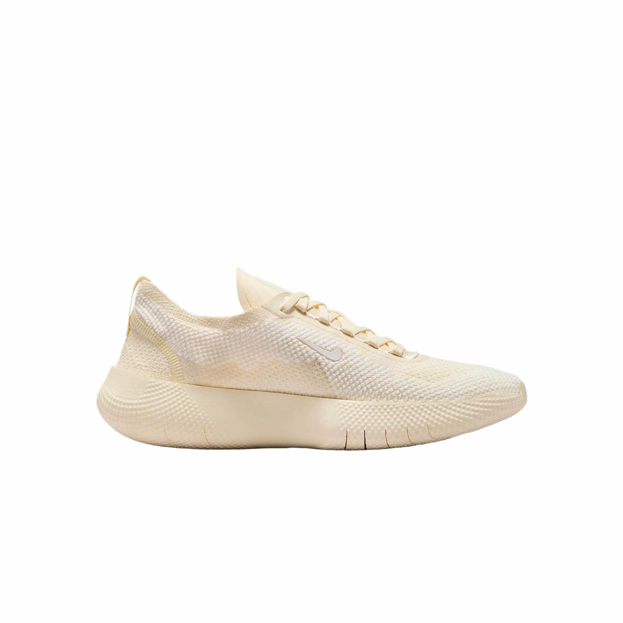 Lookbook (W) Nike Free 2025 '椰奶色' HF2720-101