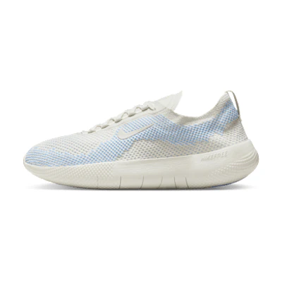 (W) Nike Free 2025 SE