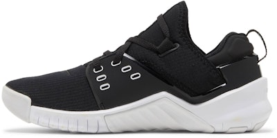 Nike Free X Metcon 2 黑白 女性款 Lookbook Nike Free X Metcon 2 黑白 女性款