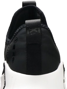 (W) Nike Free Metcon 3 'Hitam' CJ6314-010 Sizing (W) Nike Free Metcon 3 'Hitam' CJ6314-010