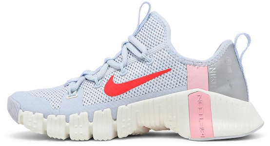 (W) Nike Free Metcon 3 'Kelabu Football Crimson Terang' CJ6314-006 Lookbook (W) Nike Free Metcon 3 'Kelabu Football Crimson Terang' CJ6314-006