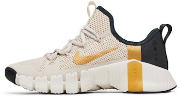 (W) Nike Free Metcon 3 'Coklat Orewood Cerah' CJ6314-170 Lookbook (W) Nike Free Metcon 3 'Coklat Orewood Cerah' CJ6314-170