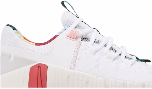 Lookbook (Women) Nike Free Metcon 5 'All Petals United' FN8920-161