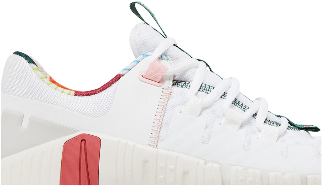 (W) Nike Free Metcon 5 'Todas las Pétalos Unidas' FN8920-161 Lookbook (W) Nike Free Metcon 5 'Todas las Pétalos Unidas' FN8920-161