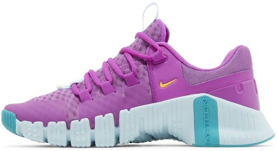 (W) Nike Free Metcon 5 'Hyper Violet' Wanita DV3950-501 Lookbook (W) Nike Free Metcon 5 'Hyper Violet' Wanita DV3950-501