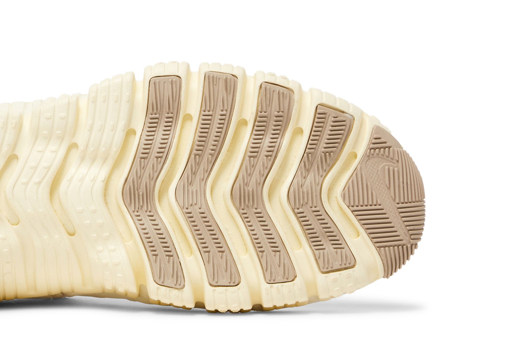 Details for (Women) Nike Free Metcon 5 'Sail Sanddrift' DV3950-100