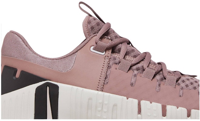 Nike Free Metcon 防滑耐磨 低筒 跑步鞋 女款 粉白色 Order Nike Free Metcon 防滑耐磨 低筒 跑步鞋 女款 粉白色