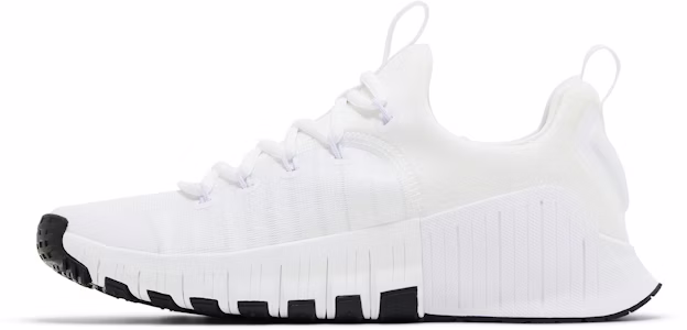 (W) Nike Free Metcon 6 'Putih Denim Turquoise' FJ7126-102 Lookbook (W) Nike Free Metcon 6 'Putih Denim Turquoise' FJ7126-102