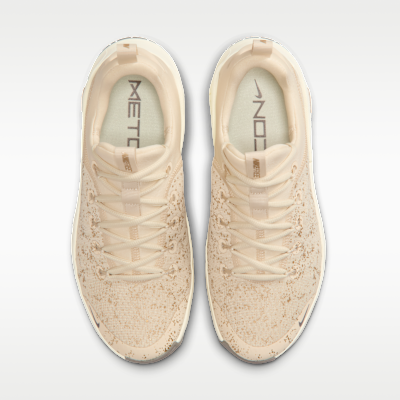 Shop (W) Nike Free Metcon 6 SE 淺卡其椰奶金穀石洞健身鞋 IB6549-200