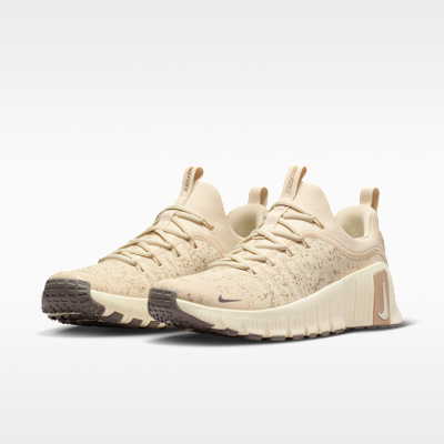 Purchase (W) Nike Free Metcon 6 SE 淺卡其椰奶金穀石洞健身鞋 IB6549-200