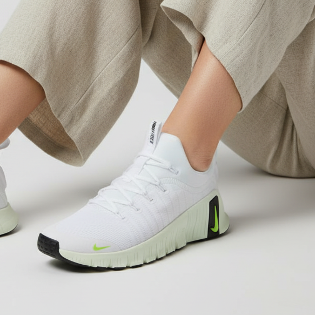 Order (W) 耐克Free Metcon 6 白色/浅绿色/亮绿 FJ7126-111