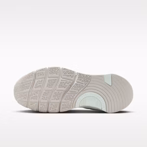 Lookbook (W) Nike Free Metcon 7 SE Trainingsschoenen Sail/Light Wood Brown/Barely Green IR0152-100