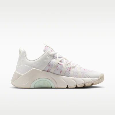(W) Nike Free Metcon 7 SE Sepatu Training Sail/Light All Wood Brown/Barely Green IR0152-100 Lookbook (W) Nike Free Metcon 7 SE Sepatu Training Sail/Light All Wood Brown/Barely Green IR0152-100