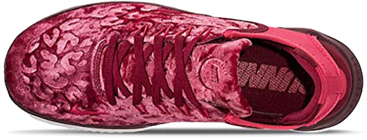 (W) Nike Free RN 18 'Terciopelo Salvaje - Rojo Crush' AQ0563-676 Lookbook (W) Nike Free RN 18 'Terciopelo Salvaje - Rojo Crush' AQ0563-676