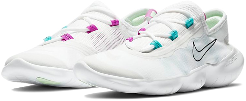 (W) Nike Free RN 5.0 2020 'Putih Multi' CJ0270-102 Lookbook (W) Nike Free RN 5.0 2020 'Putih Multi' CJ0270-102