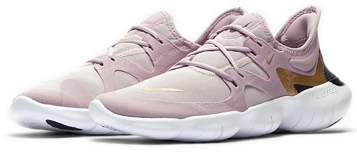 (W) 耐克 自由 RN 5.0 '梅子粉金属金' AQ1316-501 Lookbook (W) 耐克 自由 RN 5.0 '梅子粉金属金' AQ1316-501
