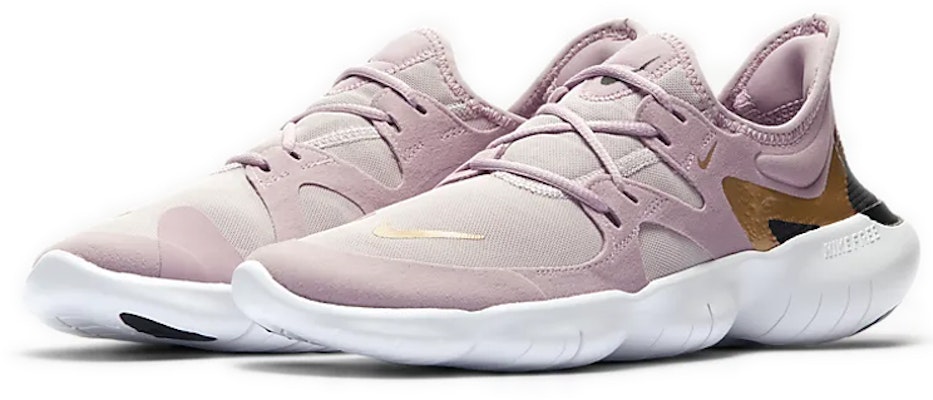 (W) ナイキ フリー ラン 5.0 "プラムチョーク/メタリックゴールド" AQ1316-501 Lookbook (W) ナイキ フリー ラン 5.0 "プラムチョーク/メタリックゴールド" AQ1316-501