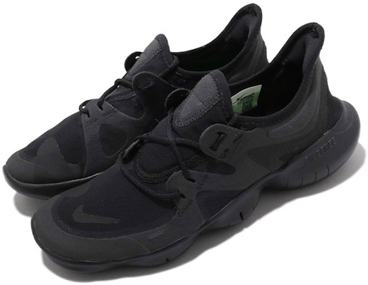 (W) 나이키 프리 RN 5.0 '트리플 블랙'   (Nike Free RN 5.0 'Triple Black' ) AQ1316-006 Lookbook (W) 나이키 프리 RN 5.0 '트리플 블랙'   (Nike Free RN 5.0 'Triple Black' ) AQ1316-006