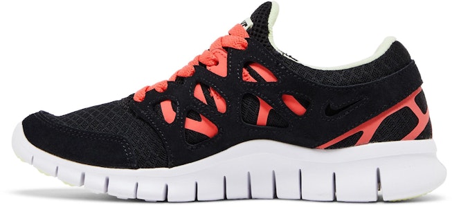 Nike Free Run 2.0 透氣 低筒 跑步鞋 女款 黑紅 Lookbook Nike Free Run 2.0 透氣 低筒 跑步鞋 女款 黑紅